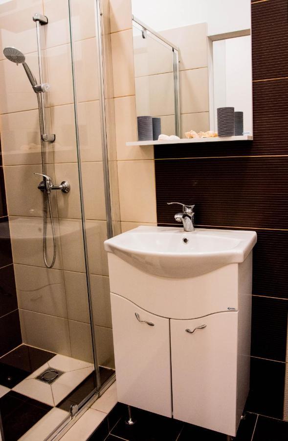 Molnar Apartment Cozy City Center Retreat For 2 Ac & Perfect Location! Budapest Extérieur photo
